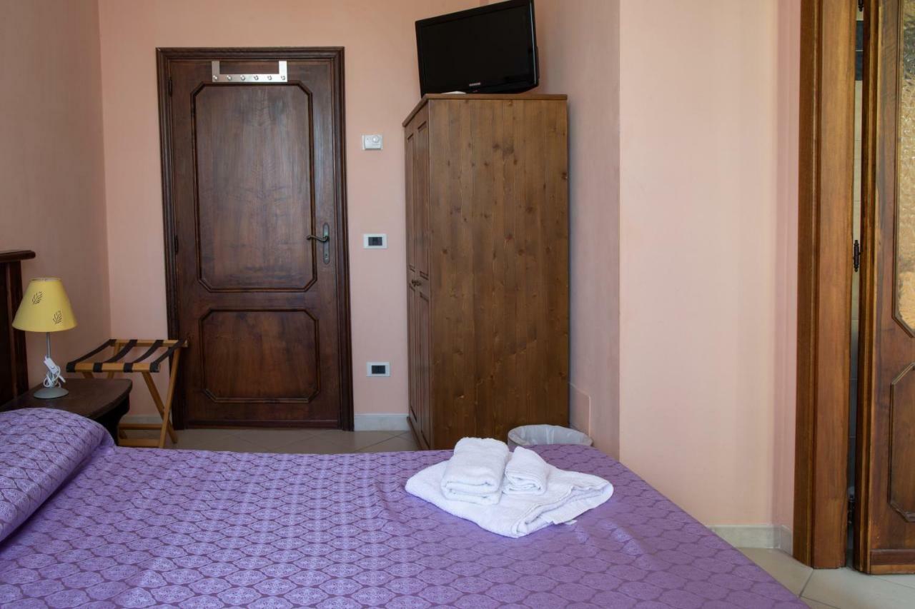 Borgo Nuovo San Martino Guest House Ambra Bagian luar foto