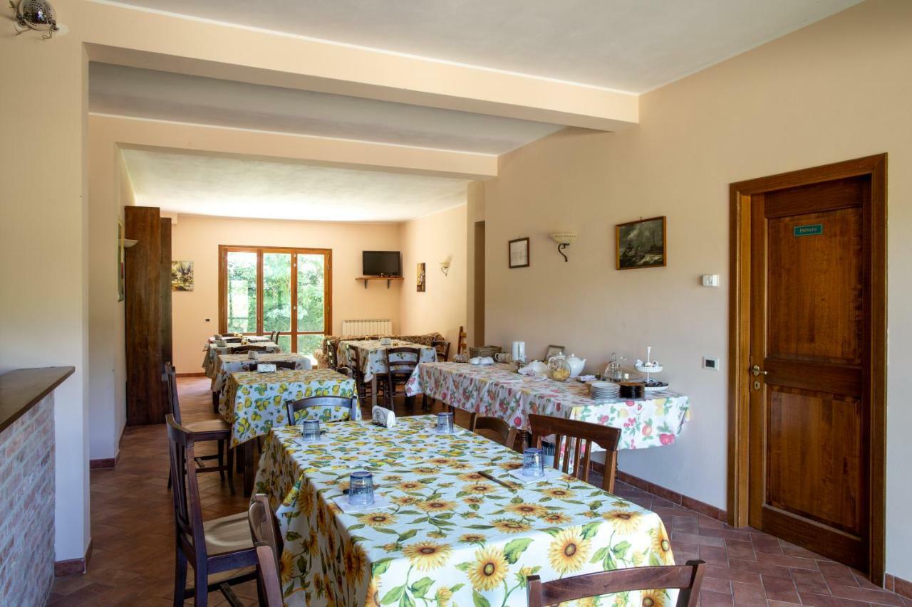 Borgo Nuovo San Martino Guest House Ambra Bagian luar foto
